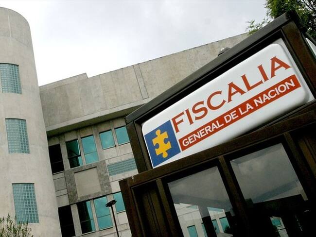 Fiscalía adelanta operativo en sede de Fonade. Foto: Colprensa