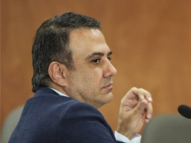 No se ha podido notificar la destitución de Edwin Besaile: Nancy Patricia Gutiérrez