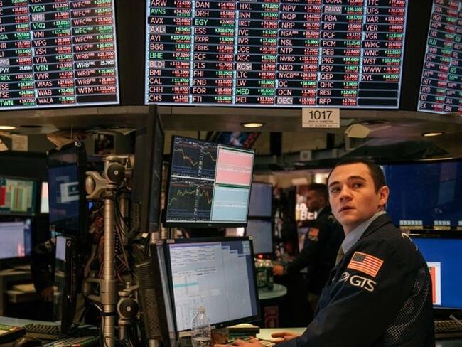 Las ventas masivas de renta variable también han obligado a detener temporalmente la negociación en las bolsas de Sao Paulo y Toronto . Foto: Getty Images