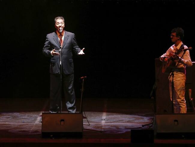 Los organizadores y anfitriones rinden homenaje a Los Hermanos Hernández, trío aguadeño . Foto: Colprensa