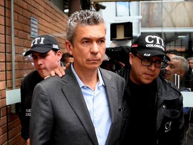 A Fernández, la Fiscalía le imputó los delitos de concierto para delinquir, violación ilícita de comunicaciones y violación de datos personales, cargos que no fueron aceptados por el detenido. Foto: Colprensa