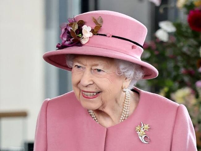 La monarca de 95 años realizó unas audiencias virtuales con los nuevos embajadores del Reino Unido.. Foto: Chris Jackson/Getty Images